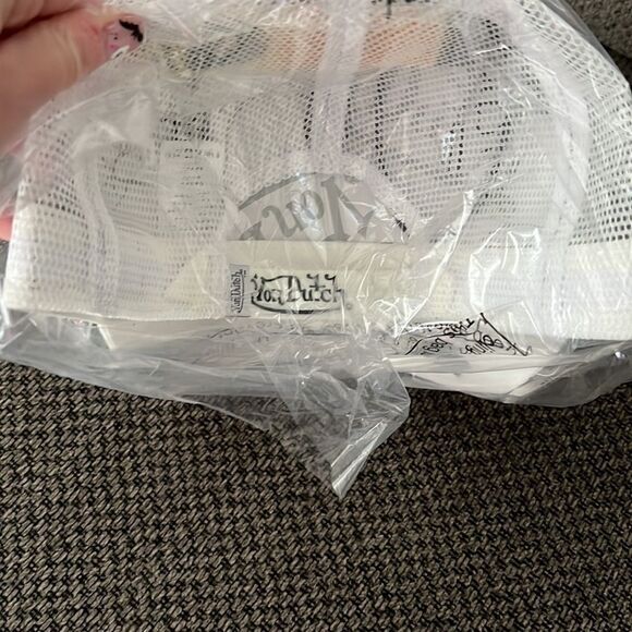 NWT Limited Sold out Von Dutch Hat - Picture 3 of 3